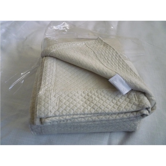 Restoration Hardware Bath Rh Diamond Cinnabar Waffle Weave Shower